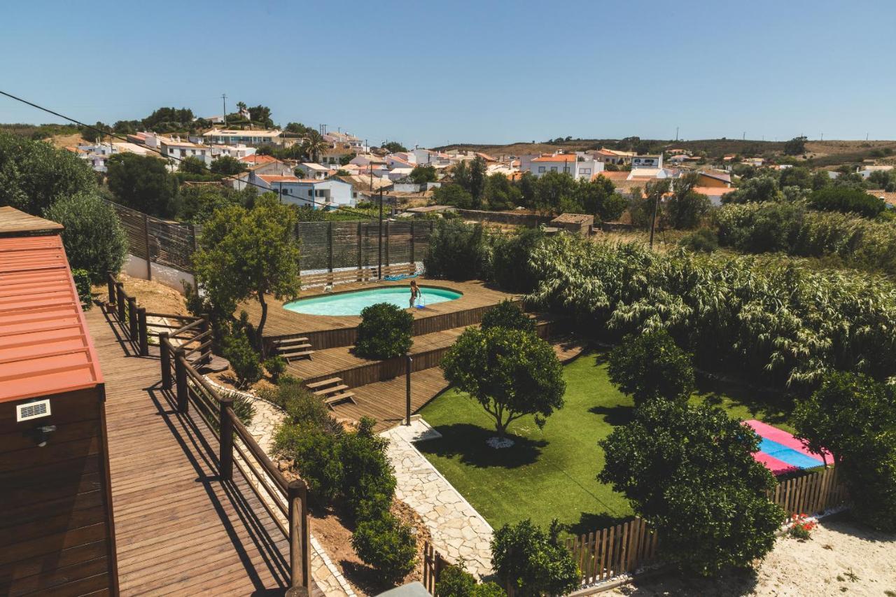 Good Feeling Hostel & Guest House Raposeira  Exterior photo