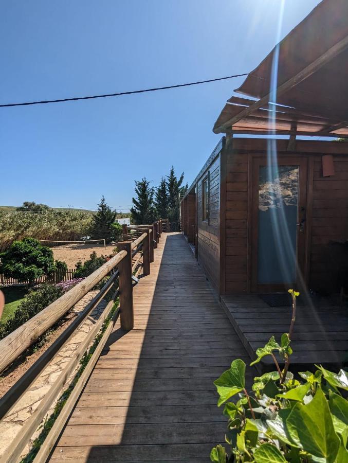 Good Feeling Hostel & Guest House Raposeira  Exterior photo